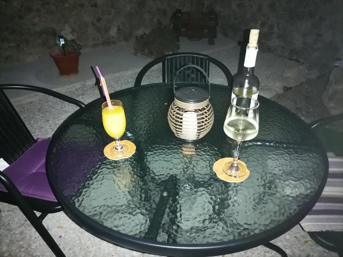 Lemon Tree House Villa Каливес Екстериор снимка