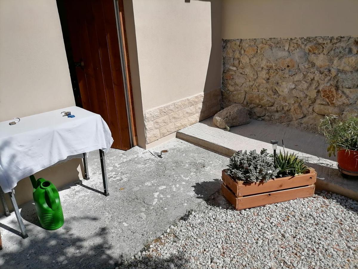 Lemon Tree House Villa Каливес Екстериор снимка