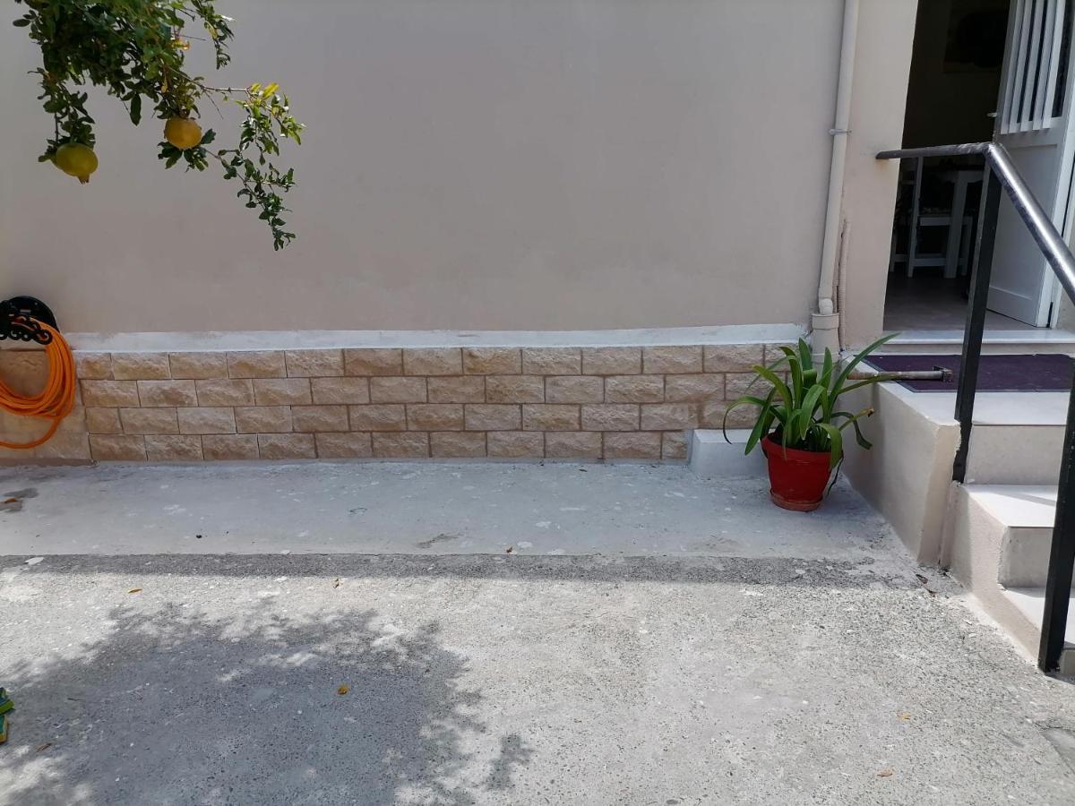 Lemon Tree House Villa Каливес Екстериор снимка
